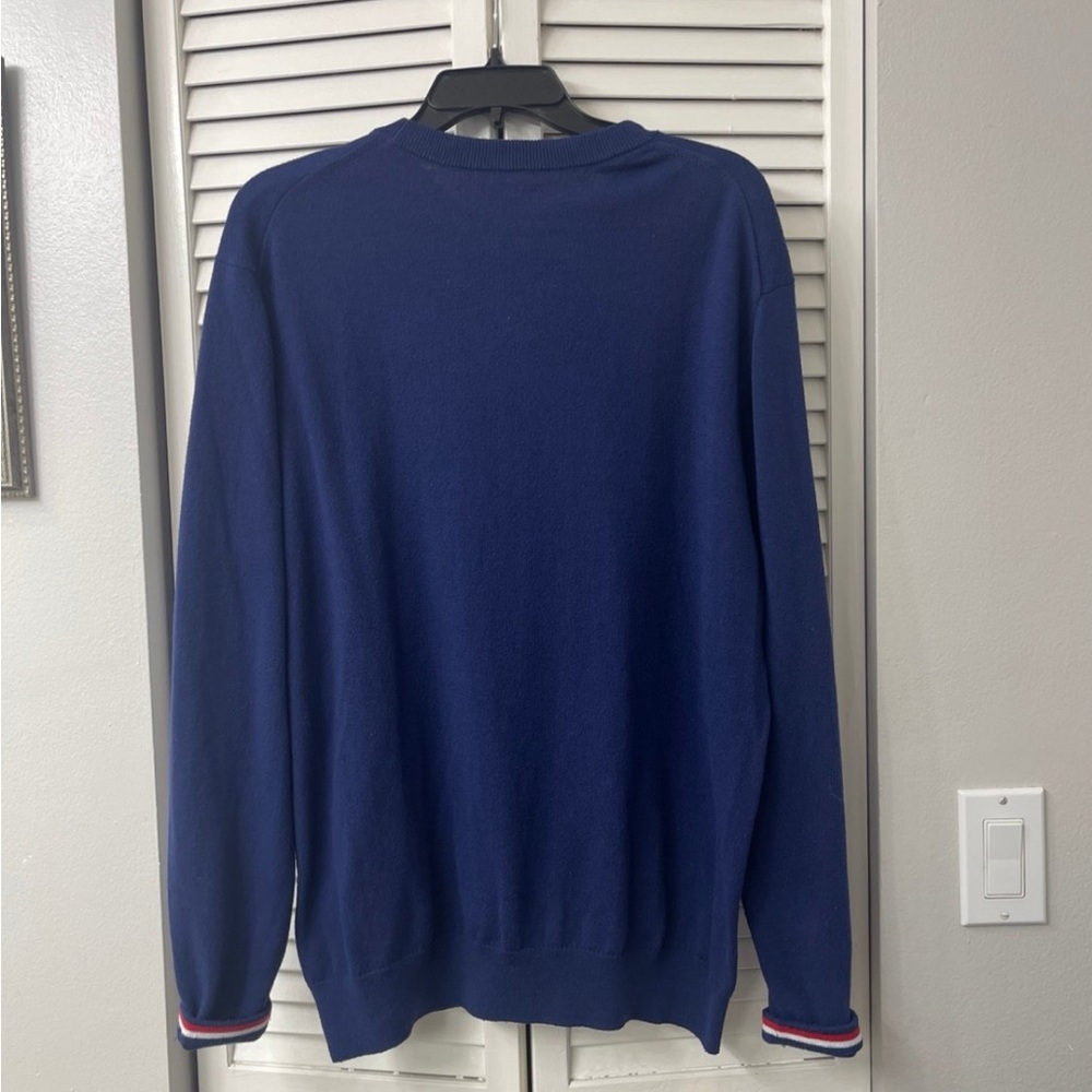 Vineyard Vines Sweater (M) - Picture 3 of 4
